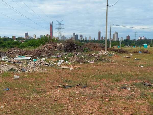 Subasta de la Costanera: edil pide control de los fondos para evitar que se dilapiden - Nacionales - ABC Color