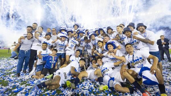 Vélez se corona campeón del fútbol argentino