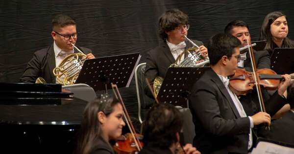 La Nación / Orquesta municipal ofrece recital navideño en Vicaría Castrense