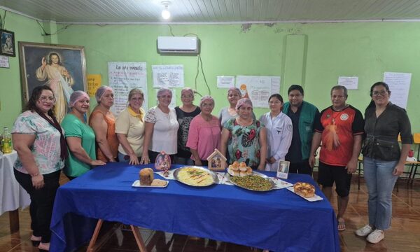 Taller de alimentos navideños saludables en la Capilla Divina Misericordia