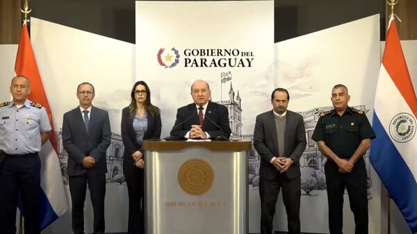 Al final la SENAD seguirá colaborando con la DEA - 1000 Noticias