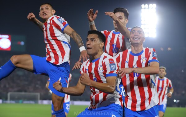 Versus / Diego Gómez; el efecto Alfaro en la Albirroja y la ilusión de ir al Mundial