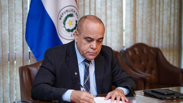 Bachi Núñez: “Yo no veo una tensión, veo una disidencia ínfima”
