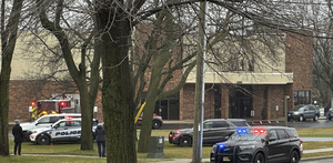Tiroteo en escuela de Wisconsin dejó al menos tres muertos y siete heridos