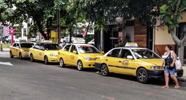 Sector taxista en estado de abandono, según gremio - Portal Digital Cáritas Universidad Católica