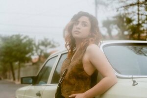 Videoclip de la canción «Bossad» de la artista paraguaya Luce presentan este miércoles en las plataformas digitales • RADIO NACIONAL