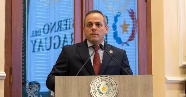 Santi promete ampliar Hambre Cero a todo el país, pero habrá más controles a los intendentes