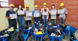 Diario HOY | Mujeres albañiles se preparan para construir el nuevo barrio Tacumbú