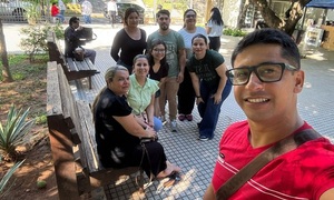 Postulantes al Gran Hospital de Coronel Oviedo presentan recurso de amparo para suspender selección - OviedoPress