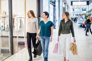 Ventas de las empresas acumulan un crecimiento cercano al 7% hasta octubre - MarketData