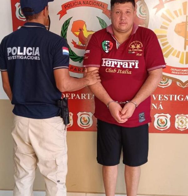 Allanan vivienda, detienen a conocido «robacoches» e incautan importantes evidencias