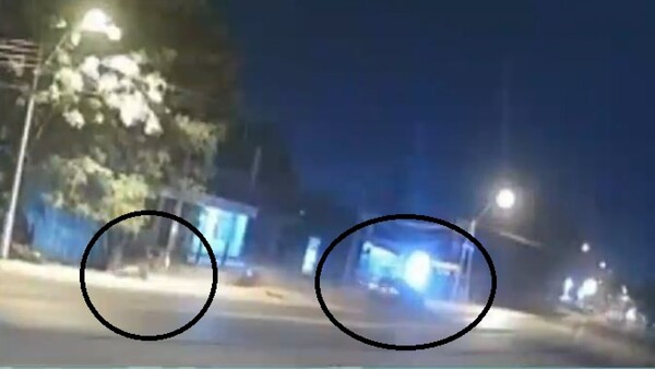 Causó grave accidente, agarró la chapa de su auto y salió corriendo
