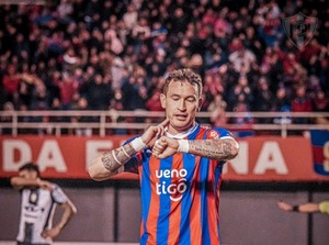 Cerro Porteño despidió a Fernando Fernández - Unicanal