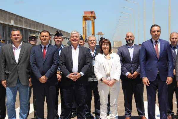 Paraguay y Argentina oficializan reapertura del cruce entre Ayolas e Ituzaingó