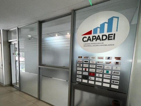 Capadei asegura trabajar estrechamente con Seprelad para evitar lavado de dinero · Radio Monumental 1080 AM