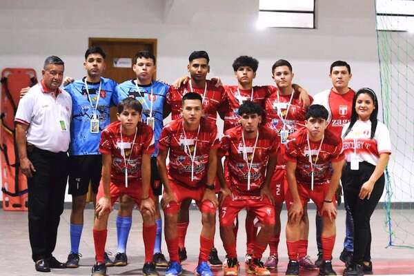Se va cerrando la fase de grupos del Nacional C20 de fútbol de salón - Polideportivo - ABC Color