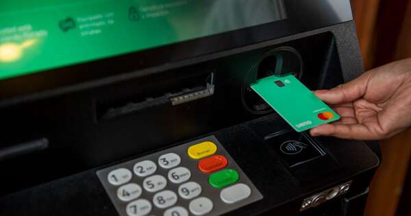 La Nación / ueno bank hace historia con un millón de tarjetas de crédito activas