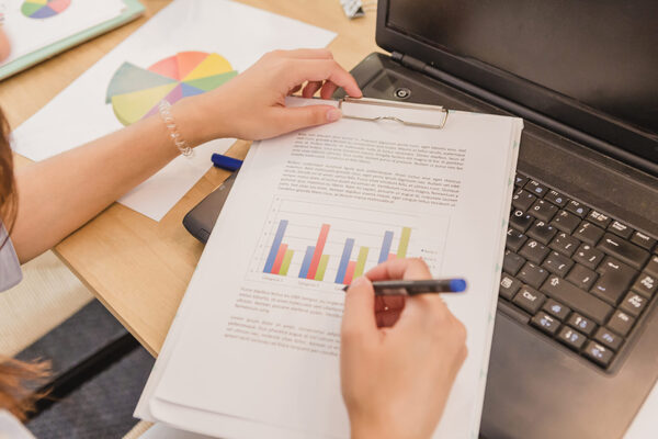 Lanzan curso de periodismo económico para potenciar la difusión de temas financieros en Paraguay - MarketData