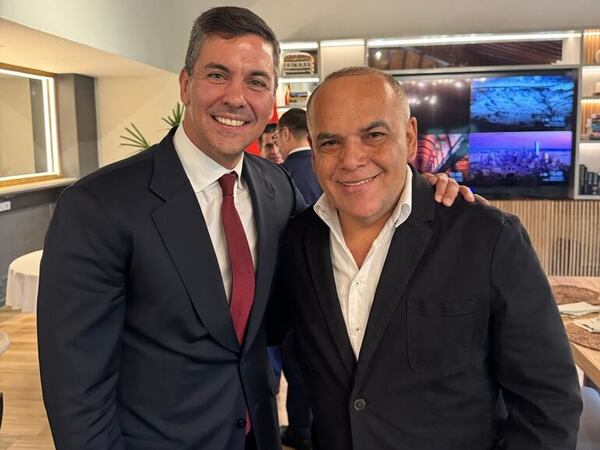 Bachi minimiza reculada en cooperación Senad-DEA y, en caso Gafilat, dice que lista “se debe dar a conocer” - Política - ABC Color