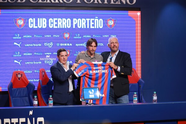 Versus / Diego Martínez: "La posibilidad de llegar a Cerro nos cerró por todos lados"