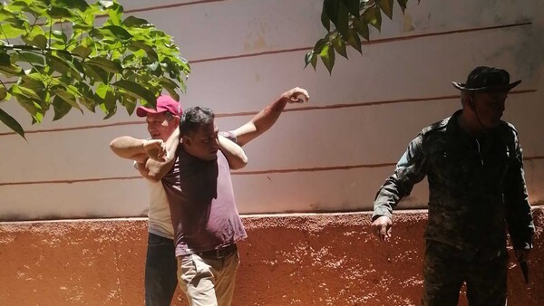 Joven se encuentra grave tras ser atacada por su ex pareja en Concepción - Noticiero Paraguay
