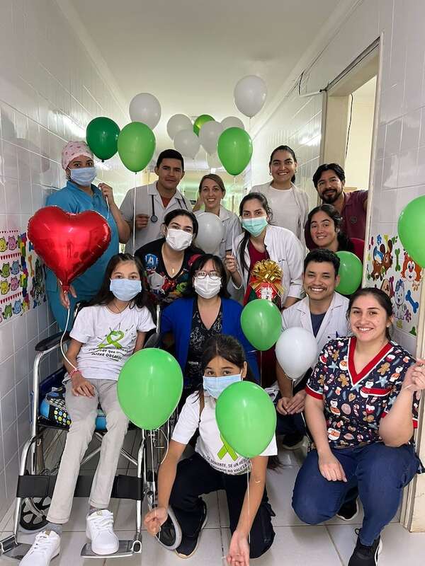 Video: María Luján dejó el Hospital Niños de Acosta Ñu hoy, con un nuevo corazón - Nacionales - ABC Color