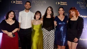 Primera edición de The Penguin Gala