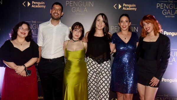 Primera edición de The Penguin Gala