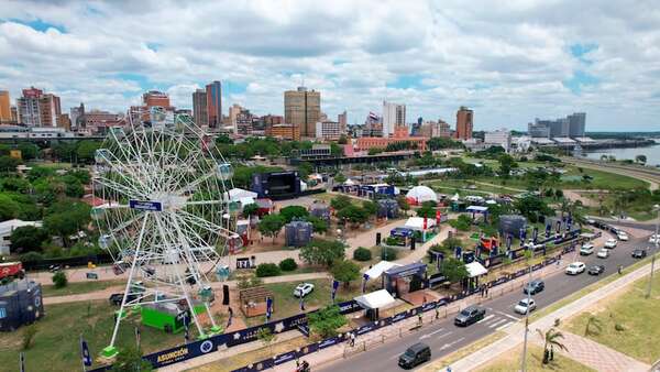 Codeasu inicia visitas guiadas por la costanera para impulsar el desarrollo urbano - Nacionales - ABC Color