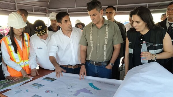 Peña quiere convertir la ANDE en la mejor empresa pública del país
