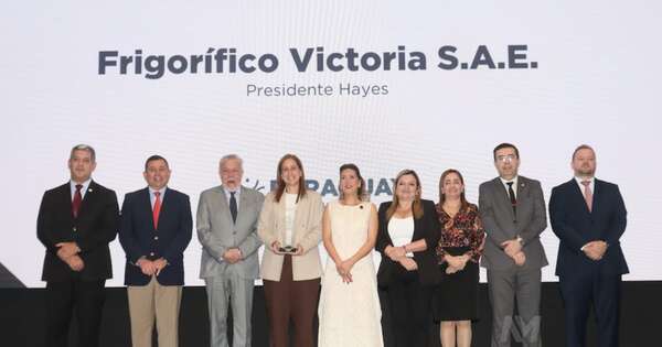 La Nación / Reconocen a Frigorífico Victoria por contribuir al empleo formal