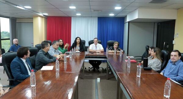 Presentan plan piloto de innovaciones que crea un “almacén de datos”