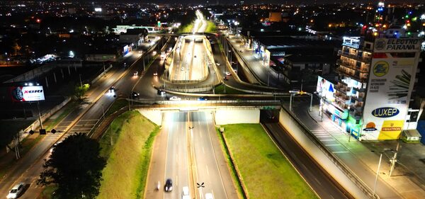 El Gobierno inauguró obras de modernización lumínica de Ciudad del Este y Minga Guazú • PARAGUAY TV
