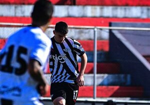 Versus / El hijo de 'Cholo' Guiñazú podría debutar en Primera del fútbol paraguayo