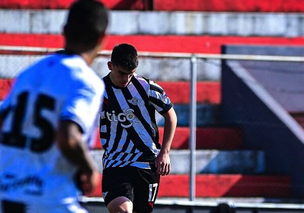 Versus / El hijo de 'Cholo' Guiñazú podría debutar en Primera del fútbol paraguayo