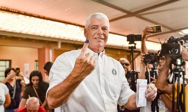 Arnoldo Wiens confirma que se candidatará otra vez a presidente para el período 2028 – 2033