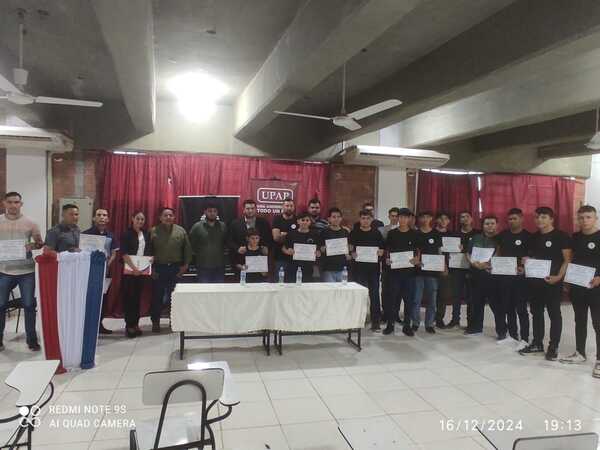 CETIP ENTREGA CERTIFICADOS POR CULMINACIÓN DE ESTUDIOS DESARROLLADOS EN LA UPAP SEDE SAN PEDRO