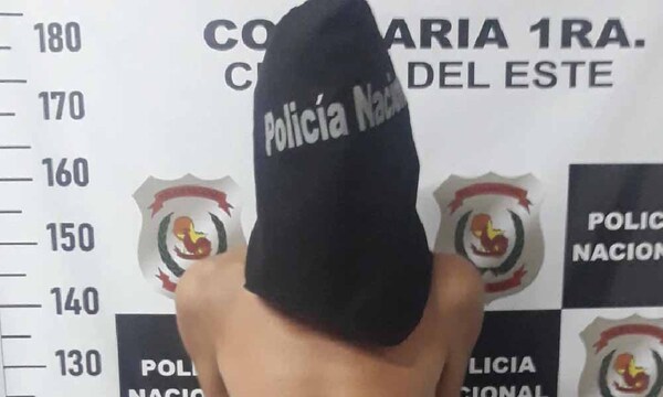 Joven reduce a asaltante en Ciudad del Este y recupera su celular – Prensa 5