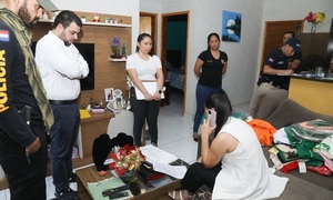 Alto funcionario del Congreso involucrado en red de estafa a colonos - OviedoPress
