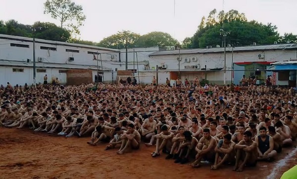 Grave hacinamiento y falta de condenas en cárceles paraguayas