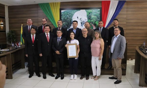 Cessia González Verón es declarada “Embajadora del Deporte Artístico” por la Junta Municipal de Presidente Franco