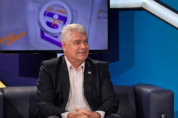 Arnoldo Wiens cierra su ciclo en RCC