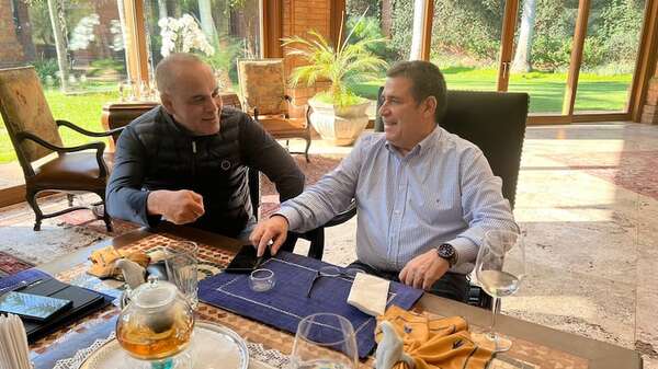 “Bachi” le pidió a Cartes que busque reelección como presidente de ANR y la respuesta fue “una sonrisa” - Política - ABC Color