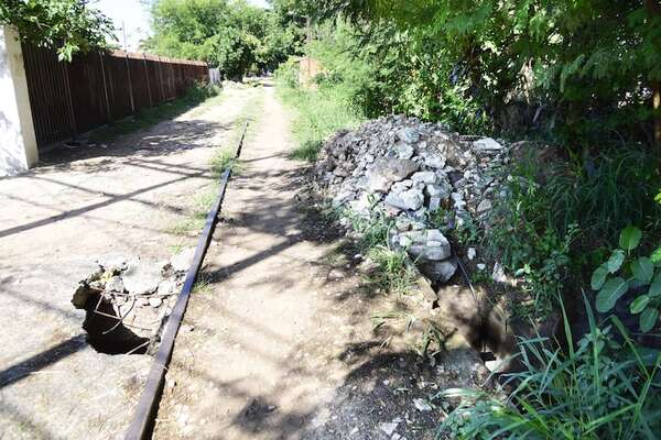 Tren de cercanías: harán una “carnicería” de propiedades que tienen título, advierte abogado - Economía - ABC Color