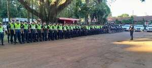 Operativo “Año Paha”: más de 200 policías desplegados para reforzar seguridad en Alto Paraná  - ABC en el Este - ABC Color