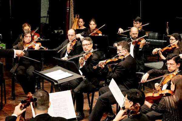 De música sinfónica a rock: conciertos anticipan las fiestas navideñas en Asunción - Música - ABC Color