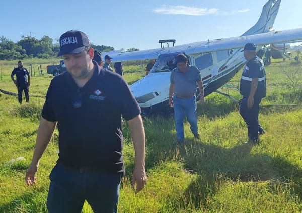 Fiscalía investiga caída de avioneta en Ñeembucú y su posible vínculo con el narcotráfico