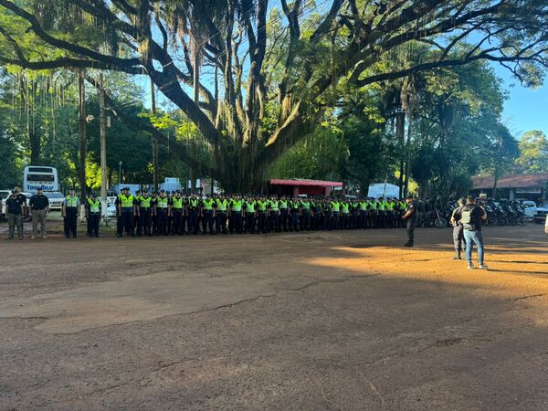 Alto Paraná refuerza seguridad con la entrega de 20 nuevas patrulleras - ADN Digital