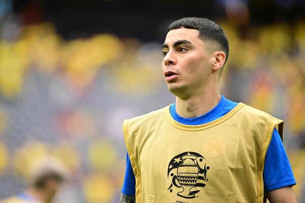 Newcastle clasifica con Almirón jugando desde los 77′ - Fútbol Internacional - ABC Color