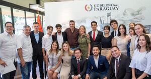 La Nación / Anuncian 5.000 becas para jóvenes sobresalientes